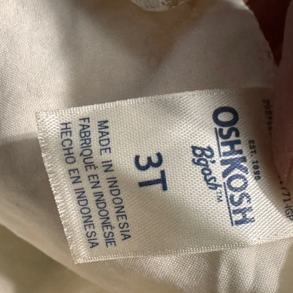OshKosh size 3 T cream floral dress